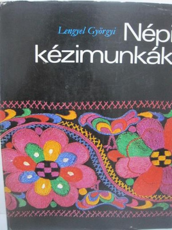 画像1: 東欧ハンガリー刺繍本・Nepi Kezimunkak (1)