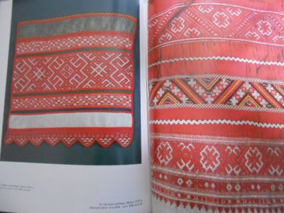 画像1: ロシアの刺繍本・エルミタージュ美術館のロシア刺繍作品