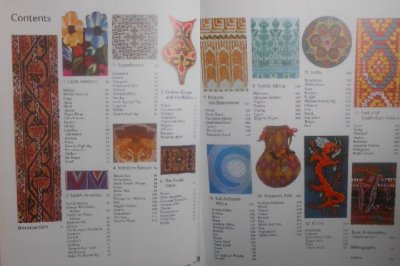 画像1: 世界の刺繍・辞典（Embroidery)世界中から伝統デザイン|Mary Gostelow