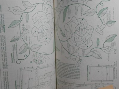 画像2: 雄鶏社・花刺繍・図案集・外国語版