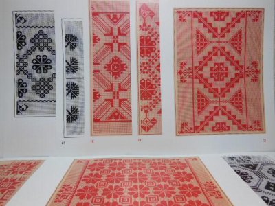 画像1: ハンガリーの刺繍図案・チーク県のセーケイ刺繍 図案集・クロスステッチ