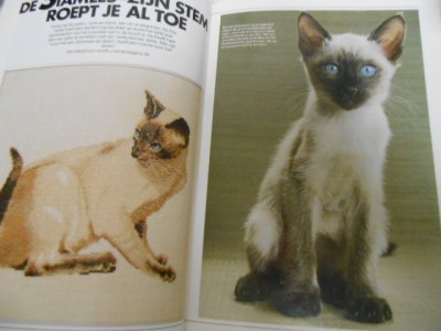 画像1: オランダ・猫のクロスステッチ・図案集・チャート/ヨーロッパ