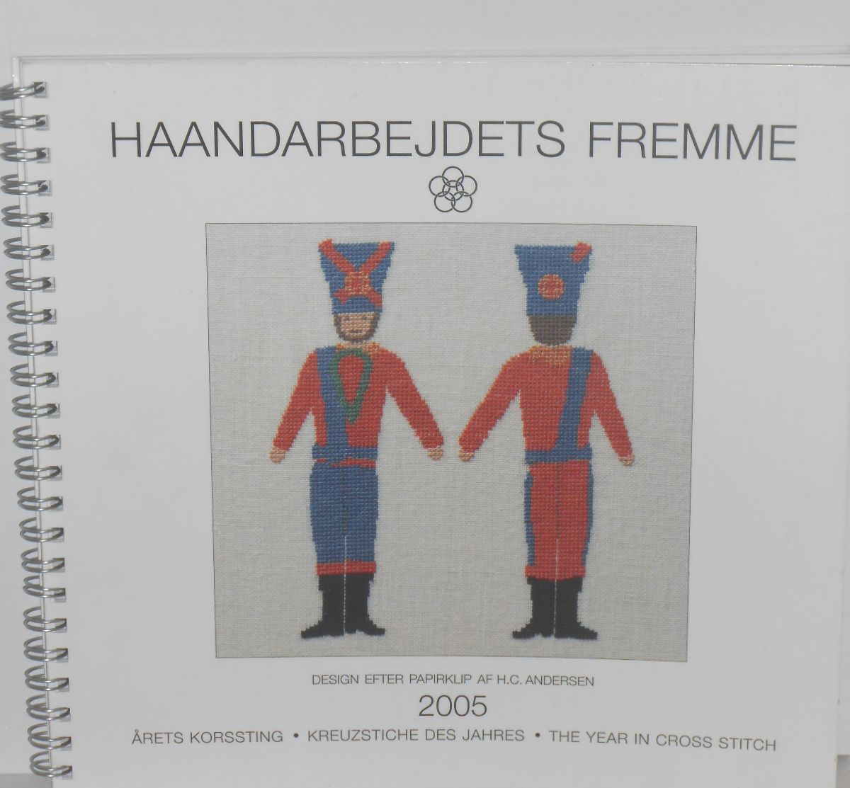 フレメ カレンダー2005/Fremme クロスステッチ図案集 アンデルセン生誕記念 デンマーク
